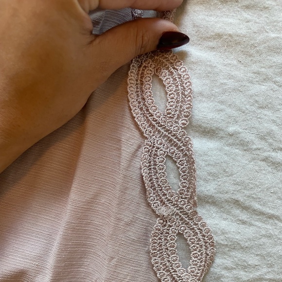 Kendall and Kylie pink blouse - Picture 4 of 8